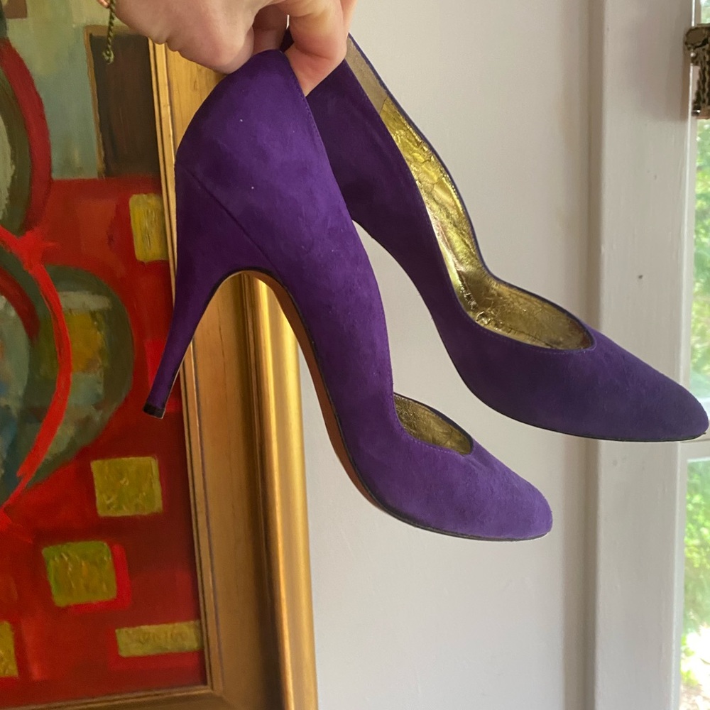 Vintage 80s Adige Paris dark purple suede pointed toe pumps heels